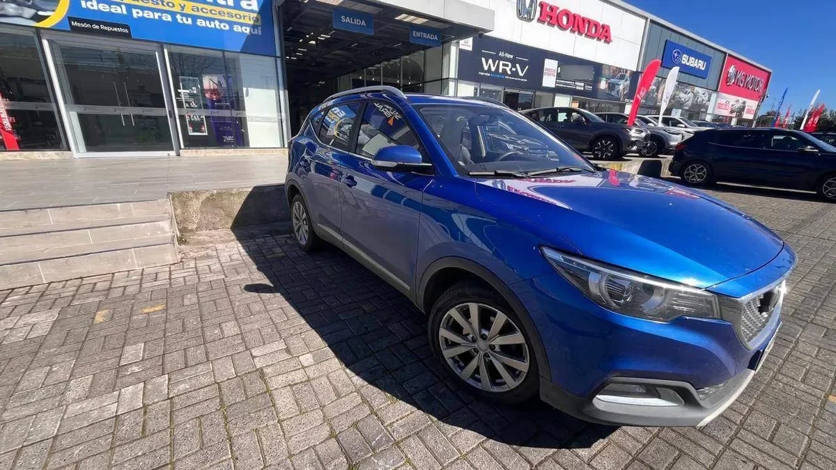 MG Mg Zs 1.5 Comfort 4x2 At 5p año 2022
