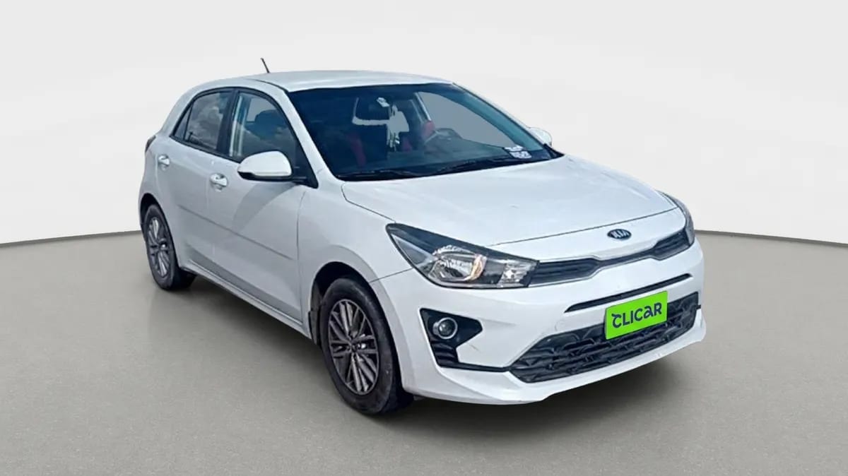 Kia Rio 5 1.4 Lx 4x2 Hb Ac Ci 6mt 5p año 2022