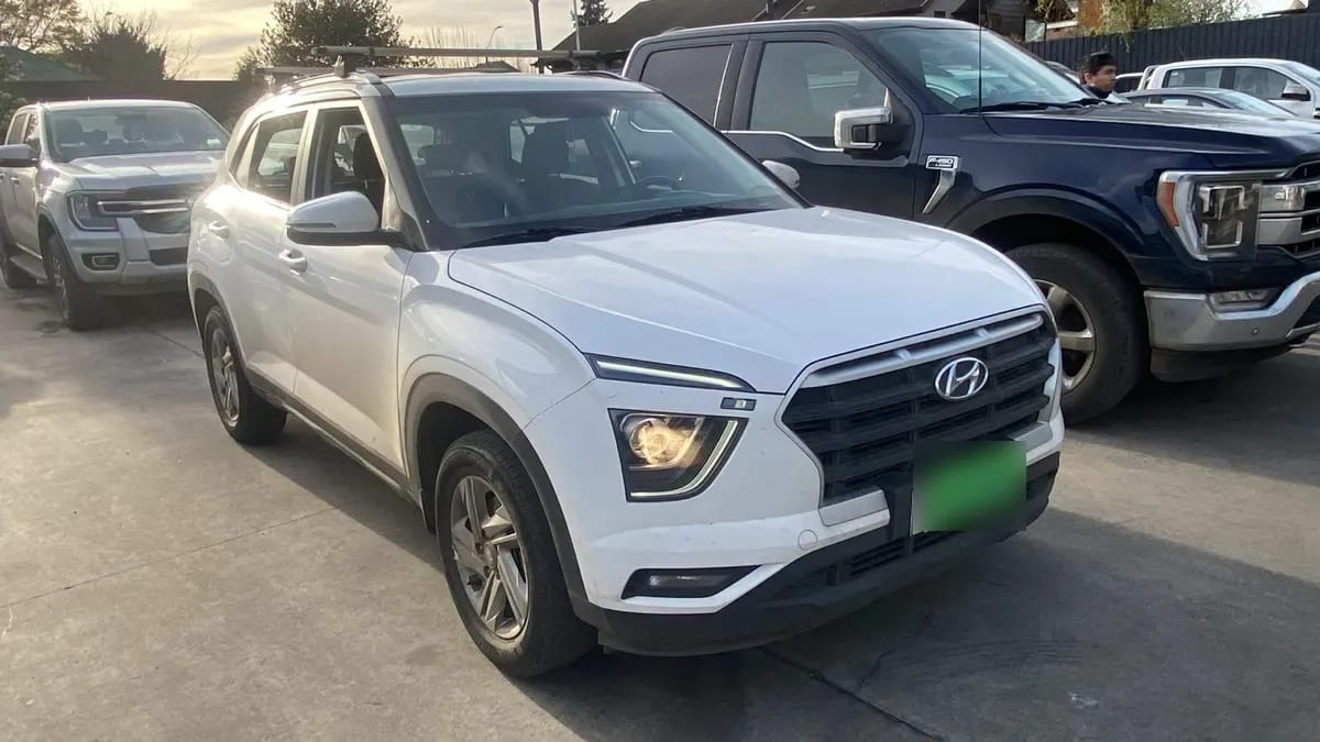 Hyundai Creta 1.5 Plus Su2i 4x2 Mt 5p año 2021