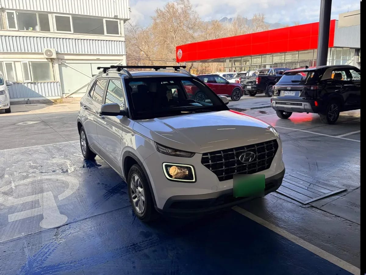 Hyundai Venue 1.6 Qx Value 4x2 Mt 5p año 2020