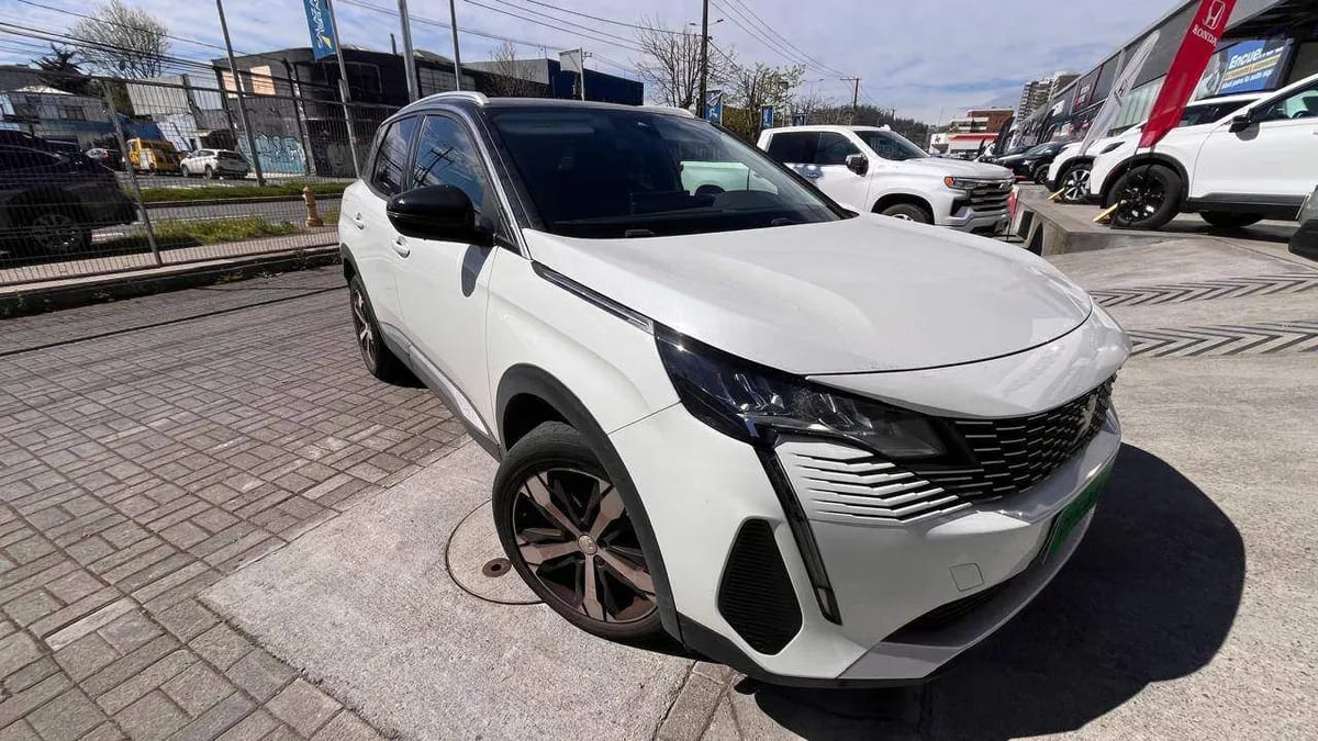 Peugeot 3008 1.6 Allure Thp 4x2 165 Eat6 5p año 2021