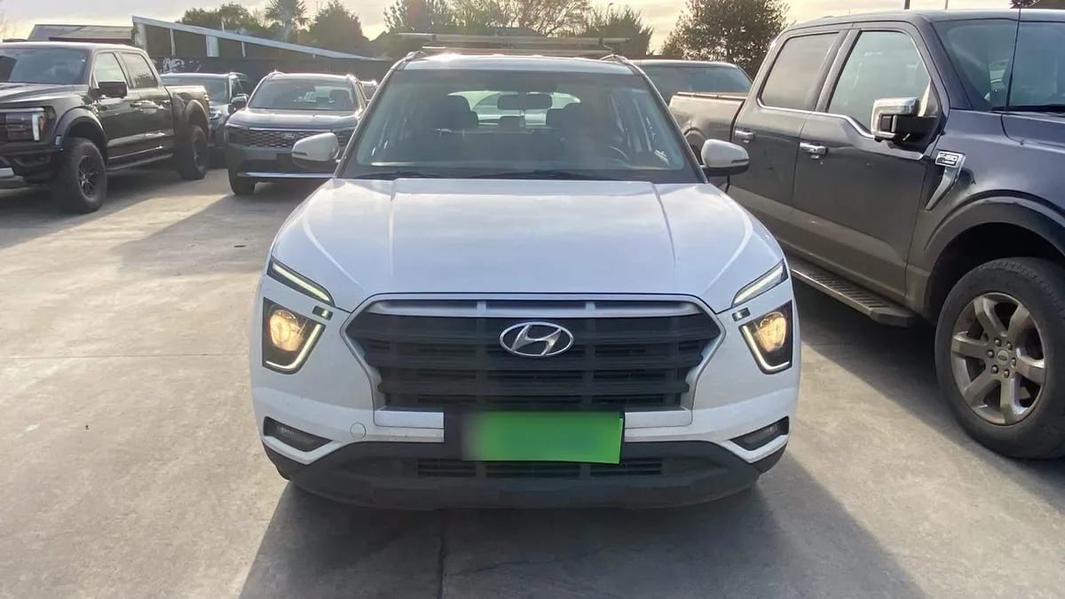 Hyundai Creta 1.5 Plus Su2i 4x2 Mt 5p año 2021