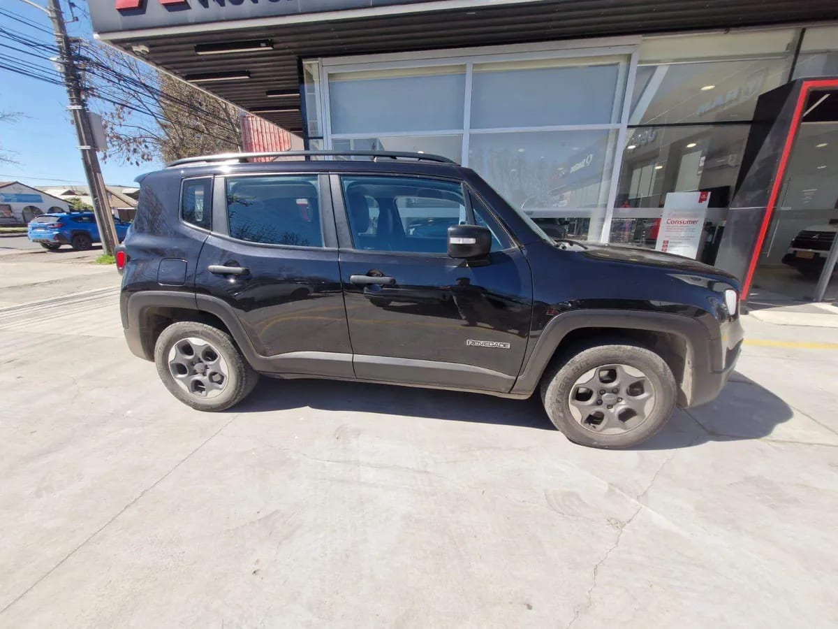 Jeep Renegade 1.8 Sport 4x2 Mt 5p año 2022