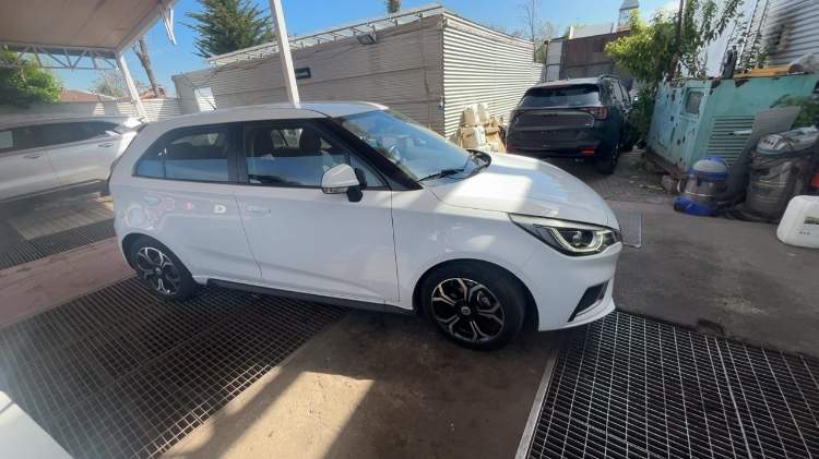 MG Mg 3 1.5 Comfort 4x2 Hb Mt 5p año 2021