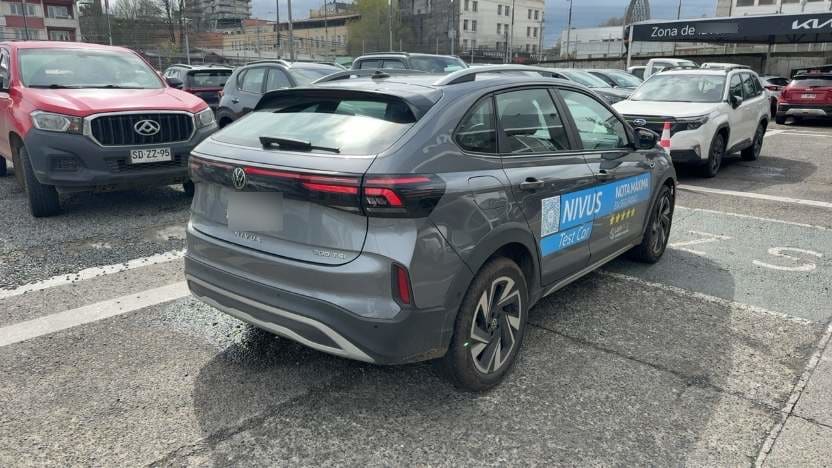Volkswagen Nivus 1.0 Tsi Highline 4x2 At 5p año 2026