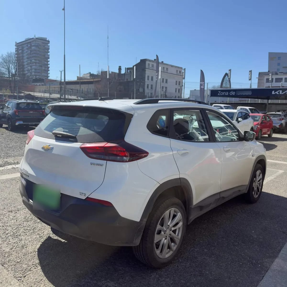 Chevrolet Tracker 1.2t Ltz Fwd Mt 5p año 2023