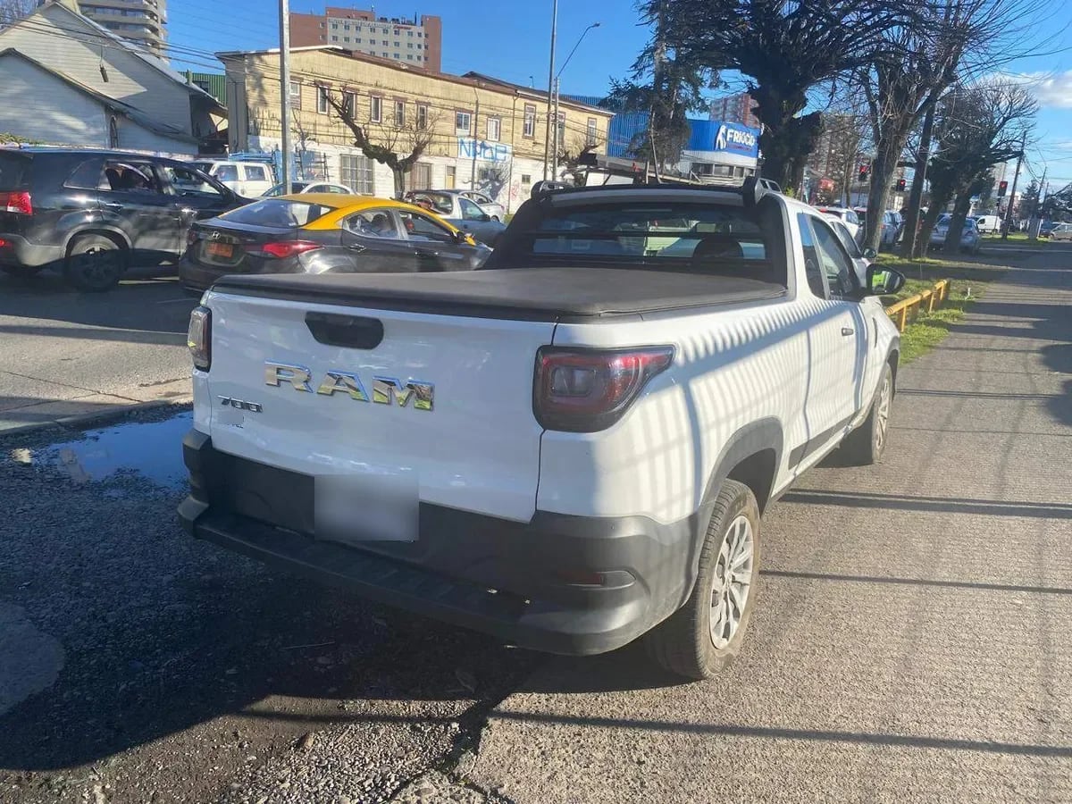 Ram 700 1.4 Slt 4x2 Cab. Sim. Mt 2p año 2023