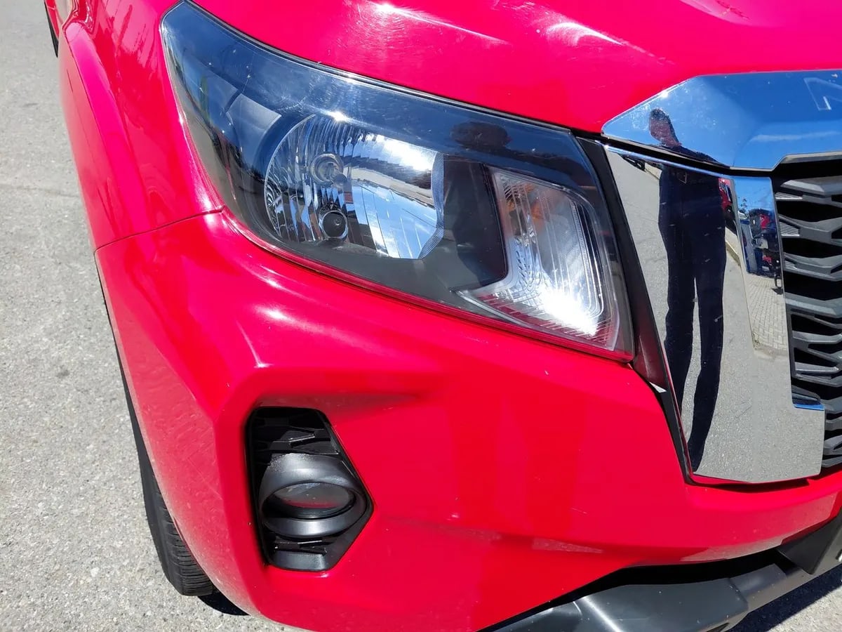 Nissan Navara 2.3d Xe Diesel 4x2 Dob.cab. Mt 4p año 2024