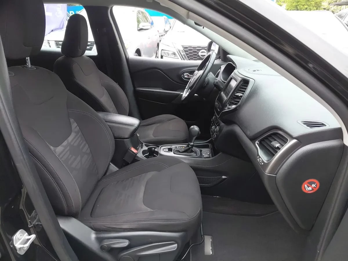 Jeep Cherokee 2.4 Longitude 4x2 At 5p año 2019