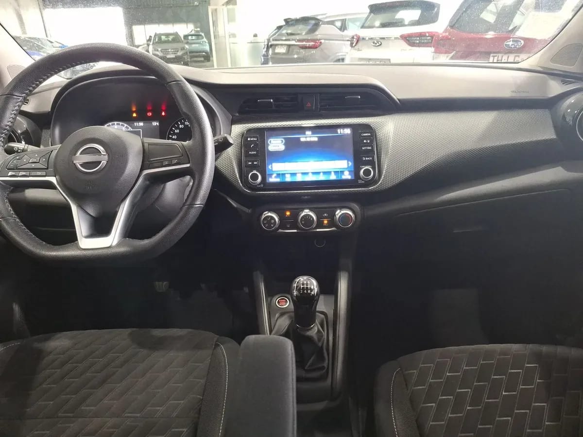 Nissan Kicks 1.6 Advance 4x2 Mt 5p año 2023