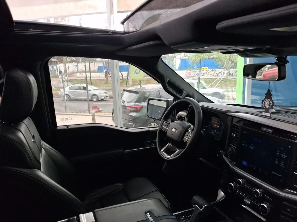 Ford F-150 3.5 Platinum Cc Dob. Cab. 4x4 At 4p año 2026