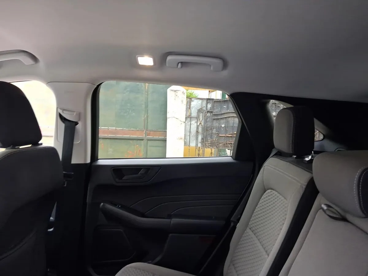 Ford Escape 2.5 Atkinson Se Hibrido Fwd At 5p año 2023