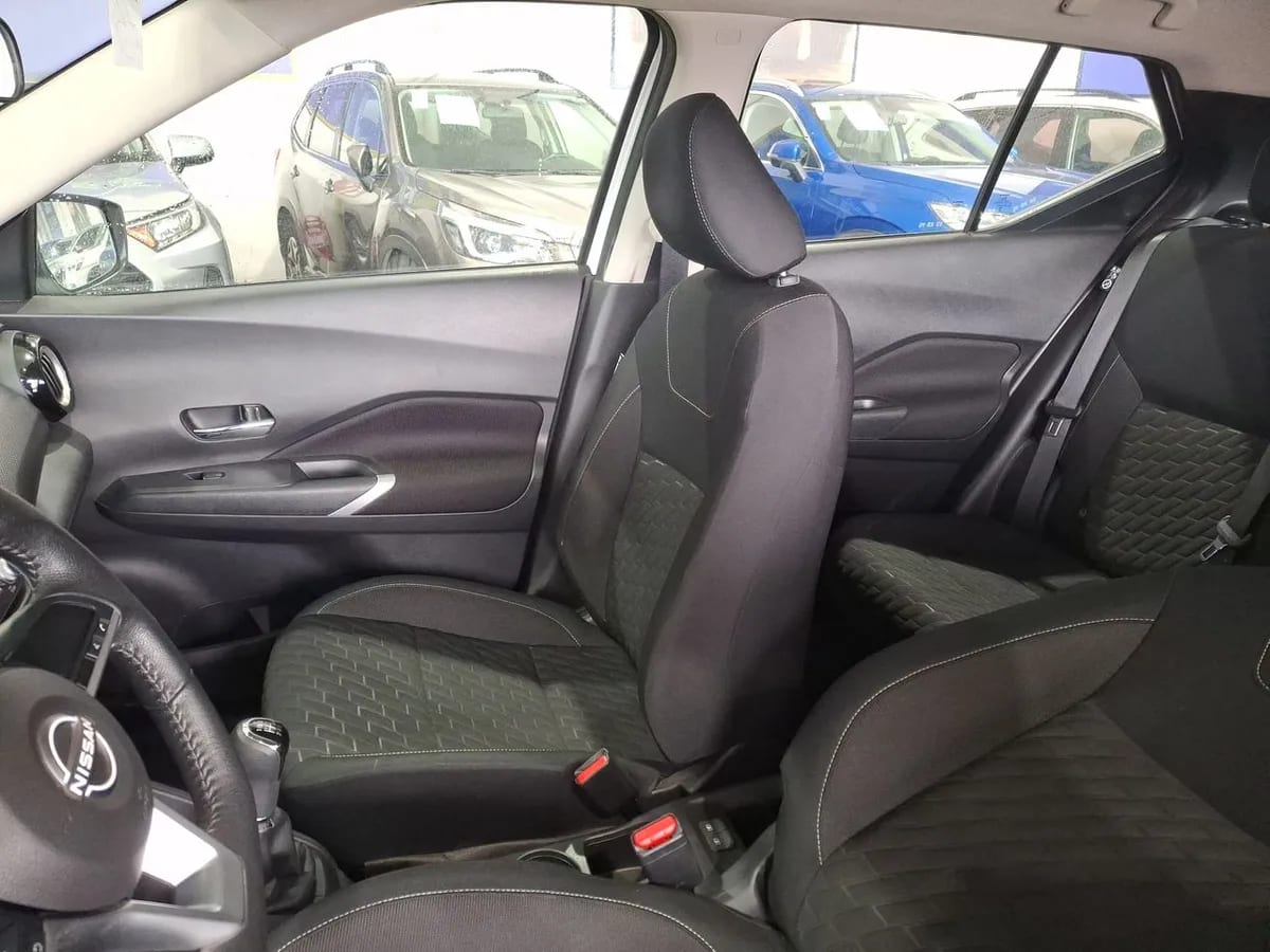 Nissan Kicks 1.6 Advance 4x2 Mt 5p año 2023
