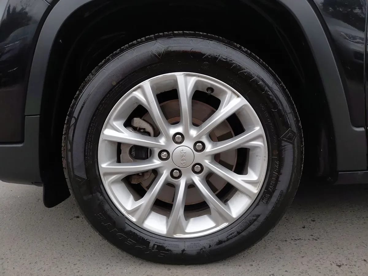 Jeep Cherokee 2.4 Longitude 4x2 At 5p año 2019