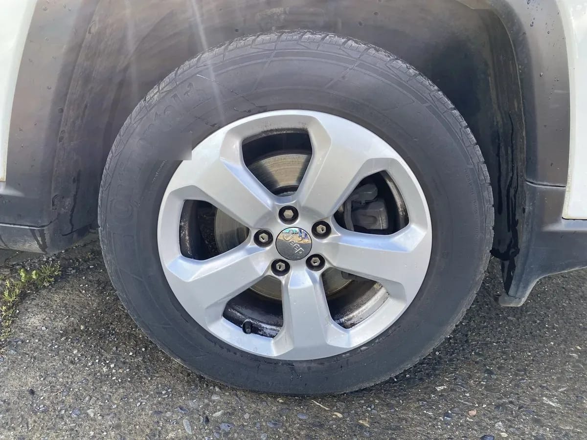 Jeep Compass 2.4 Sport Lx 4x2 6mt 5p año 2019