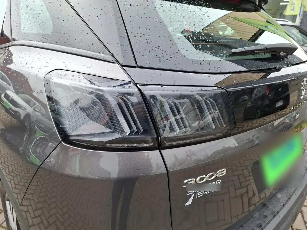 Peugeot 3008 1.2 Active Pack Puretech 4x2 130 Mt6 5p año 2022