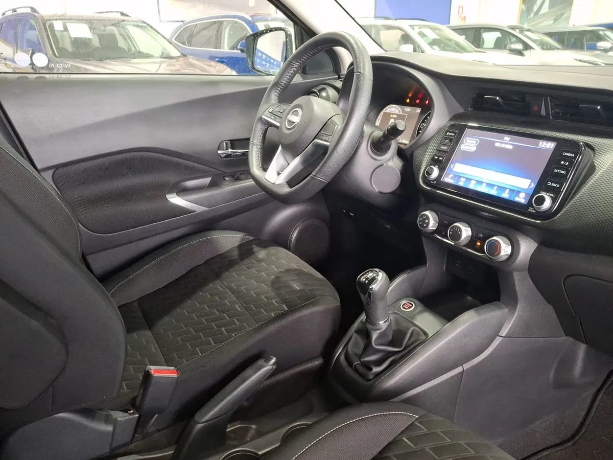 Nissan Kicks 1.6 Advance 4x2 Mt 5p año 2023