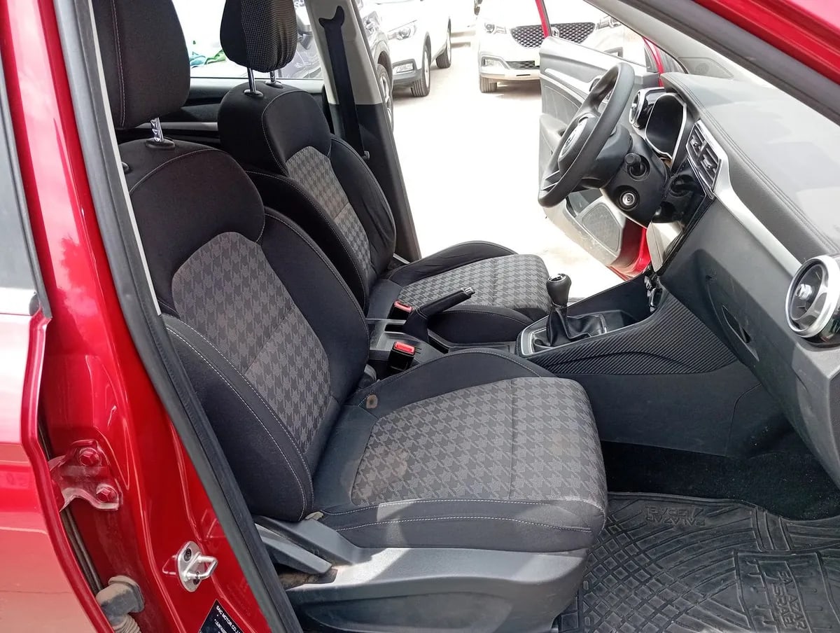 MG Mg Zs 1.5 Std 4x2 Mt 5p año 2023