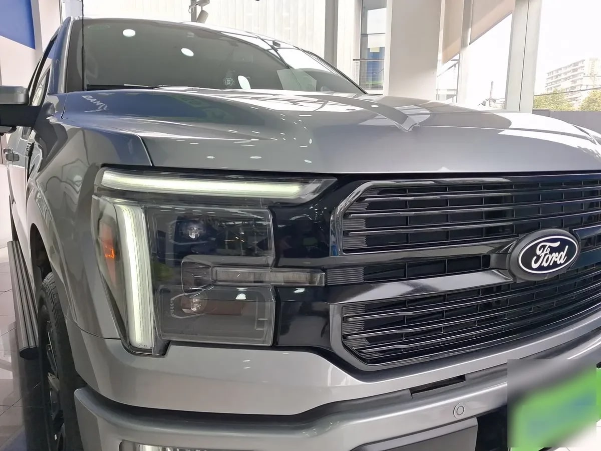 Ford F-150 3.5 Platinum Cc Dob. Cab. 4x4 At 4p año 2026