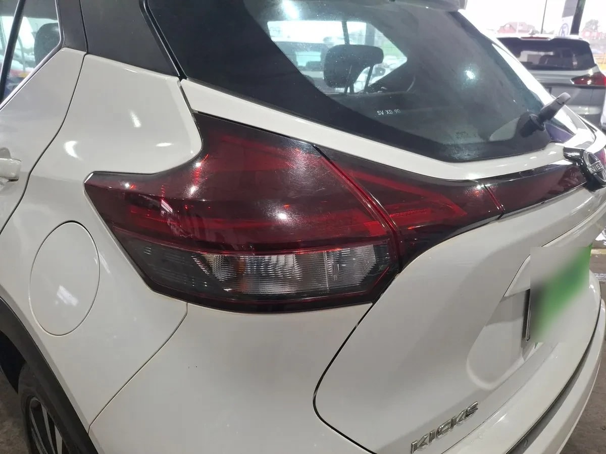 Nissan Kicks 1.6 Advance 4x2 Mt 5p año 2023