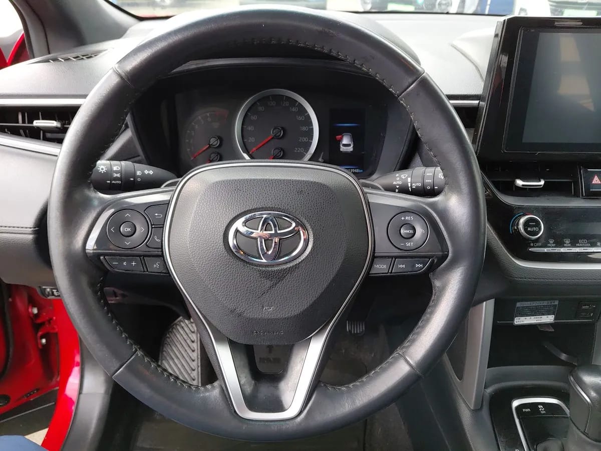 Toyota Corolla Cross 2.0 Seg 4x2 Cvt At 5p año 2023