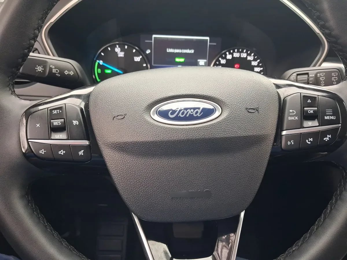 Ford Escape 2.5 Atkinson Se Hibrido Fwd At 5p año 2023