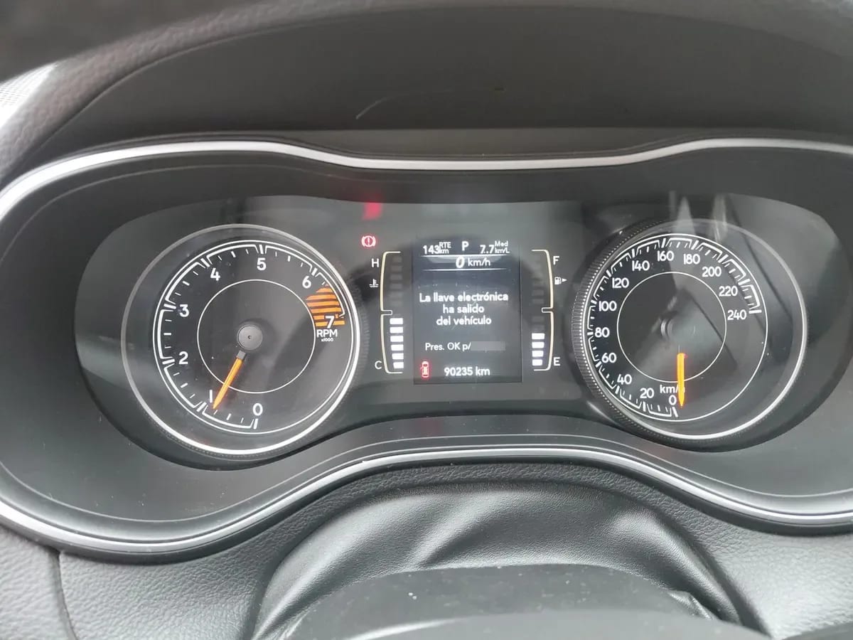 Jeep Cherokee 2.4 Longitude 4x2 At 5p año 2019