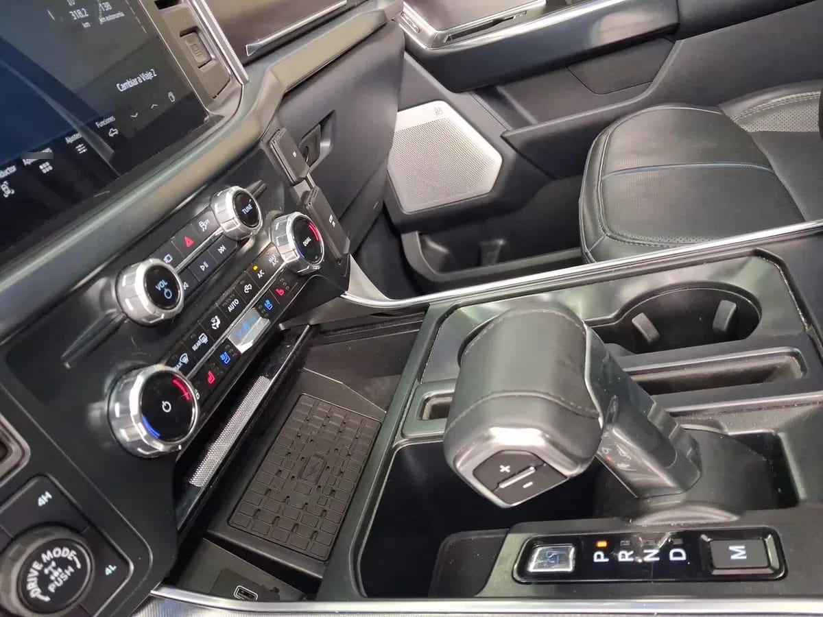 Ford F-150 3.5 Platinum Cc Dob. Cab. 4x4 At 4p año 2026