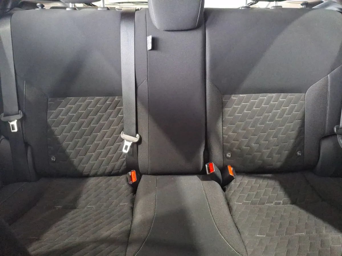 Nissan Kicks 1.6 Advance 4x2 Mt 5p año 2023