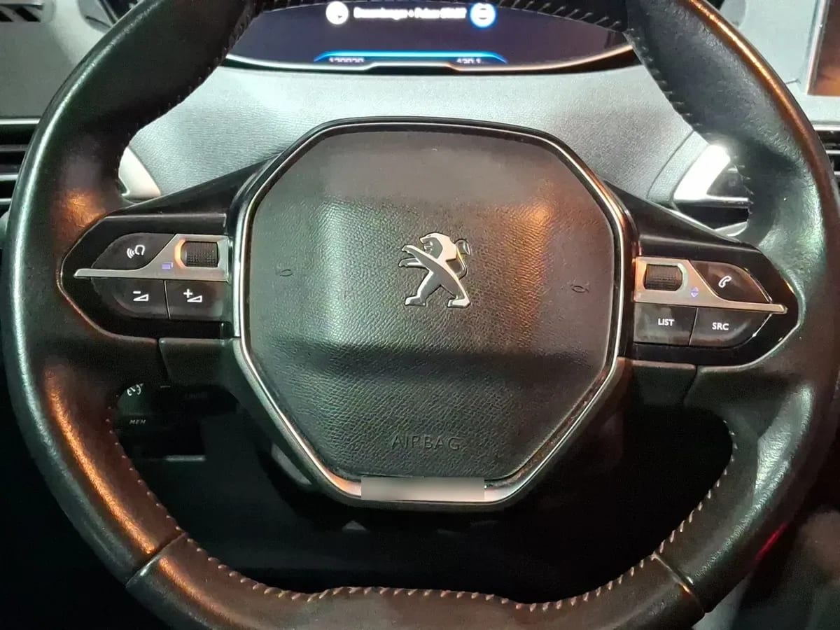 Peugeot 3008 1.5 Allure Pack Bluehdi 4x2 130 Eat8 5p año 2022
