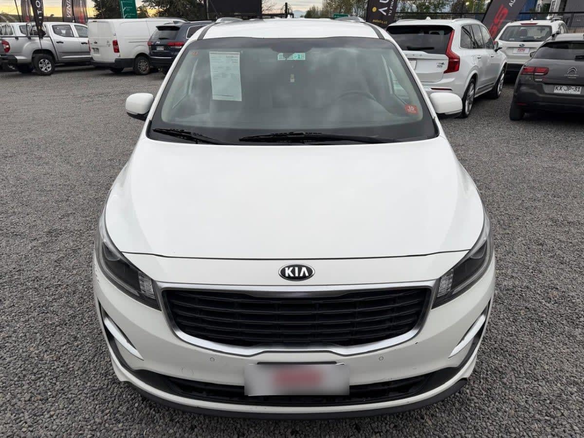 Kia Grand Carnival 2.2 Diesel At8 año 2020