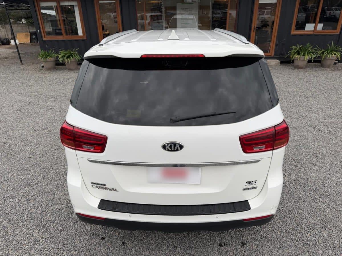 Kia Grand Carnival 2.2 Diesel At8 año 2020