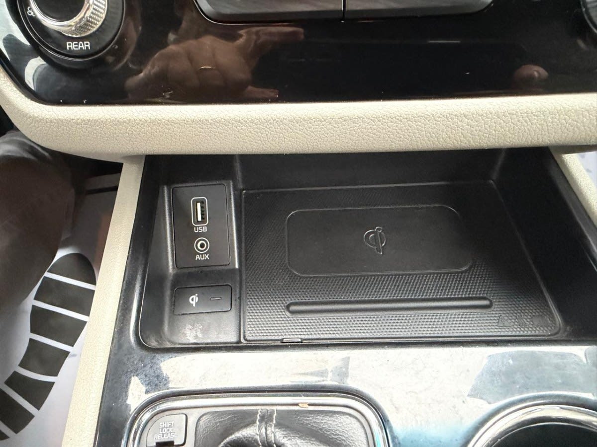 Kia Grand Carnival 2.2 Diesel At8 año 2020