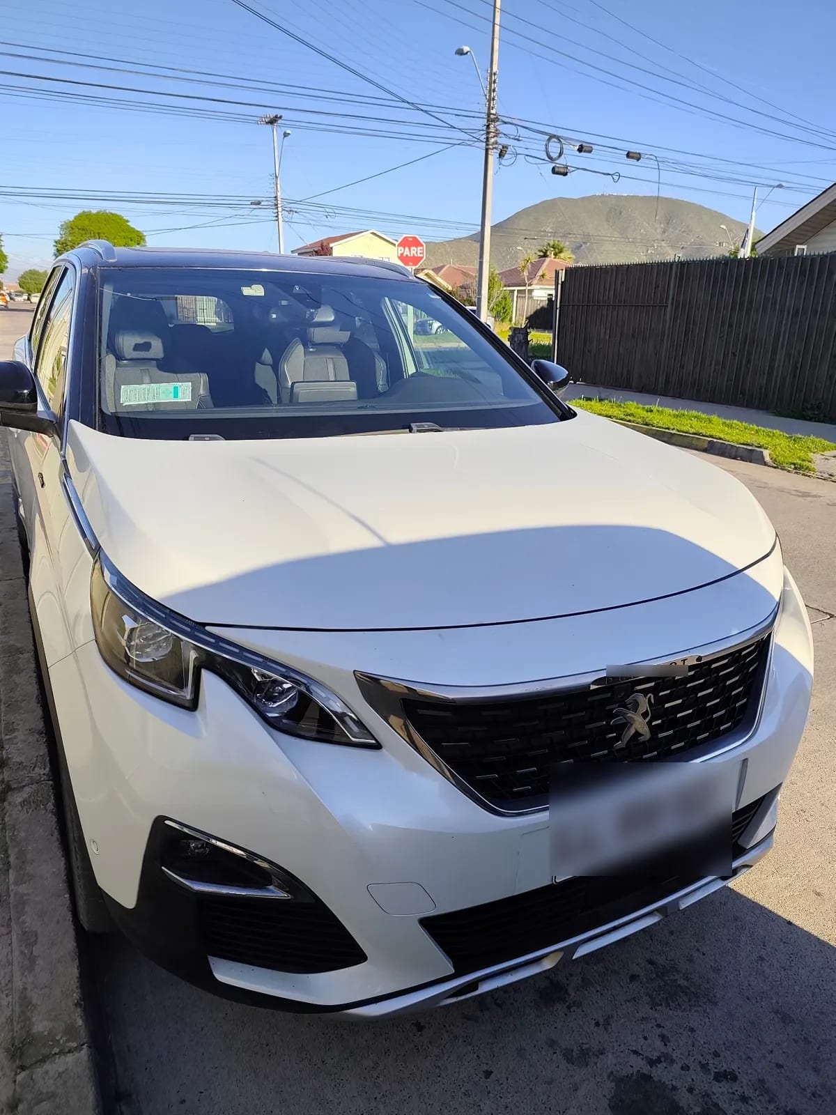 PEUGEOT 5008 1.5 Active 130 At Diesel año 2019