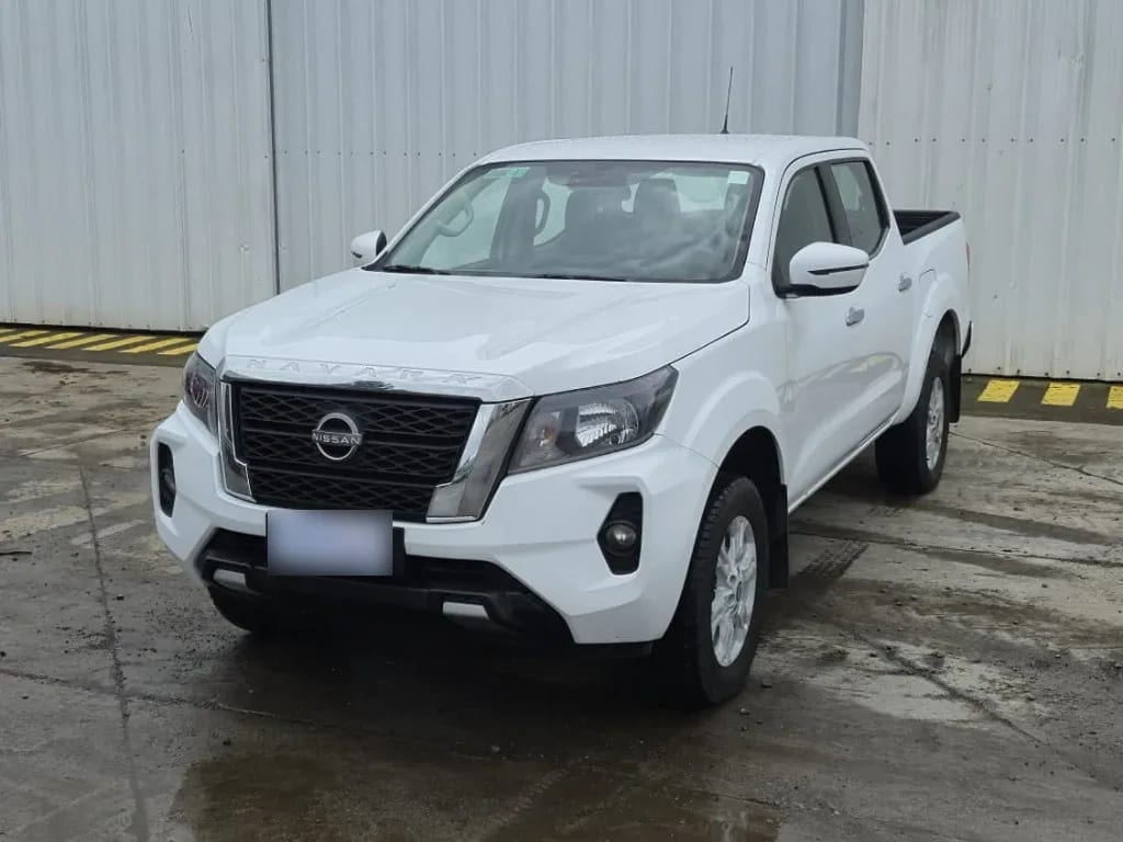 Nissan Navara Navara Xe 2.3 Mt 4x2 año 2023
