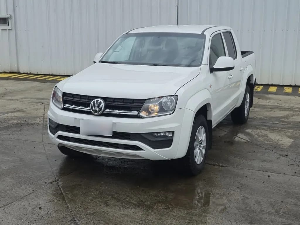 Volkswagen Amarok Dcab Tdi 4x4 Trendline 2.0 año 2023