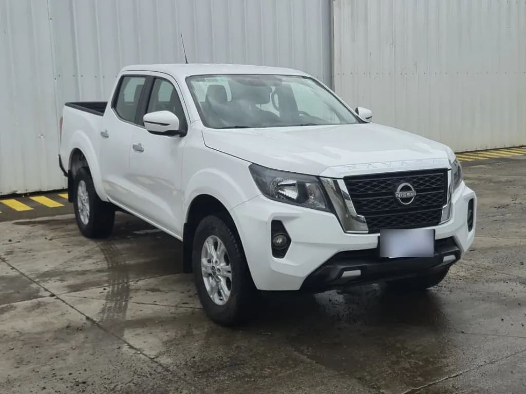 Nissan Navara Navara Xe 2.3 Mt 4x2 año 2023