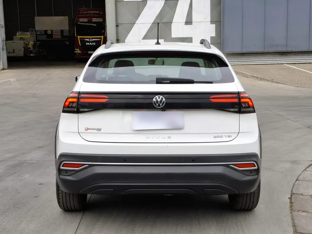 Volkswagen Nivus Nivus Tsi At Comfortline año 2023