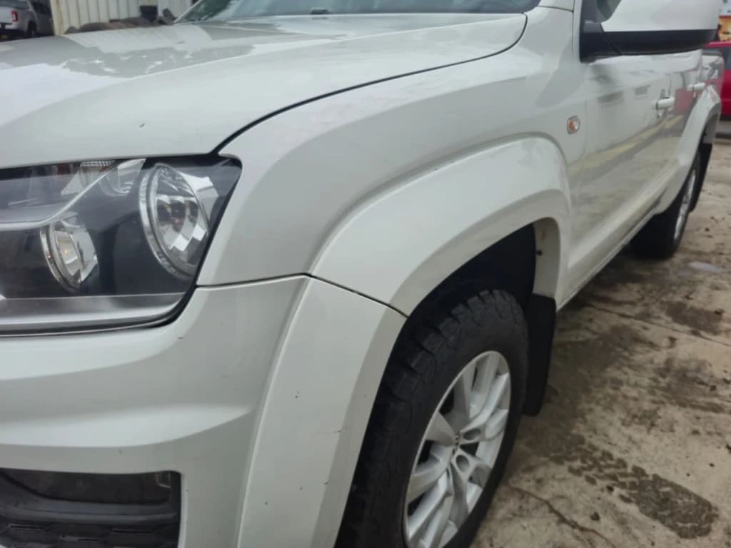 Volkswagen Amarok Dcab Tdi 4x4 Trendline 2.0 año 2023