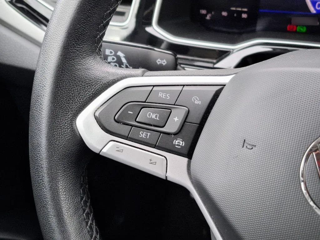 Volkswagen Nivus Nivus Tsi At Comfortline año 2023