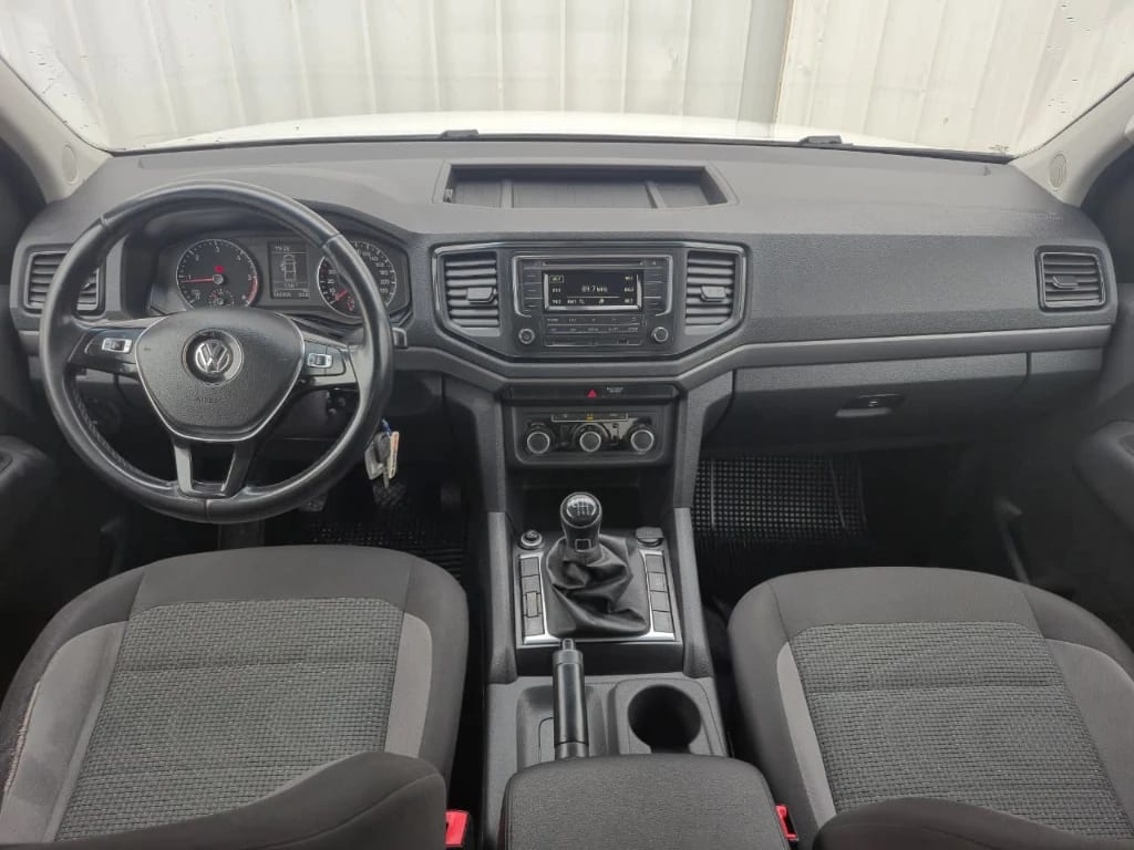 Volkswagen Amarok Dcab Tdi 4x4 Trendline 2.0 año 2023