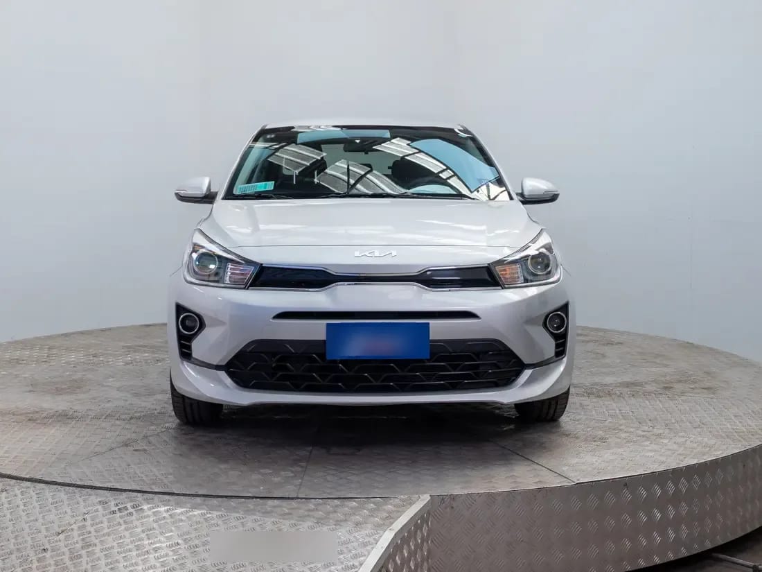 Kia Rio 4 1.4 Ex Full Mt año 2023