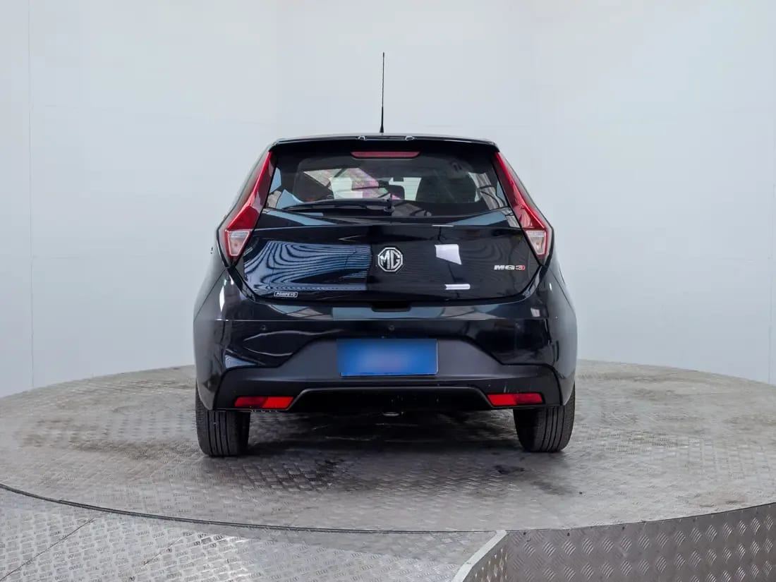 MG 3 Mg 3 1.5 Com At año 2023