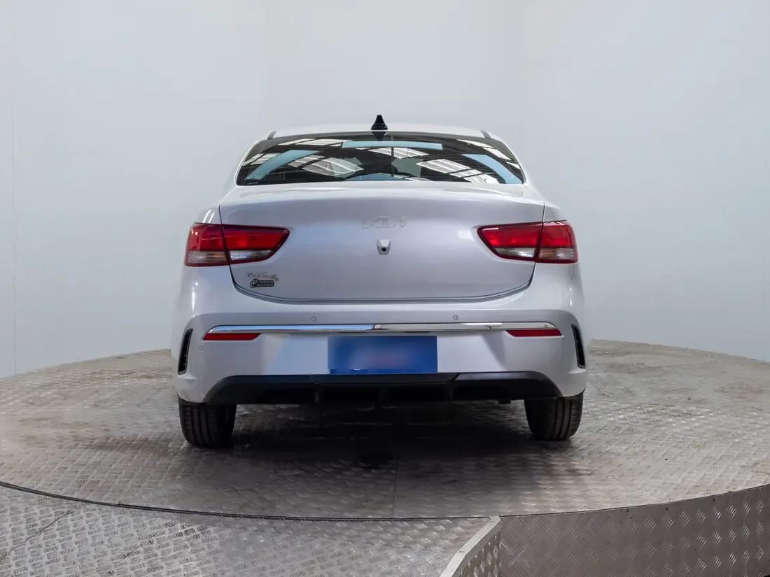 Kia Rio 4 1.4 Ex Full Mt año 2023