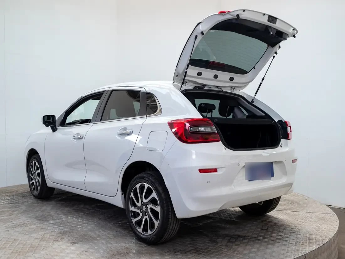 Suzuki Baleno 1.5 Glx Mt año 2025