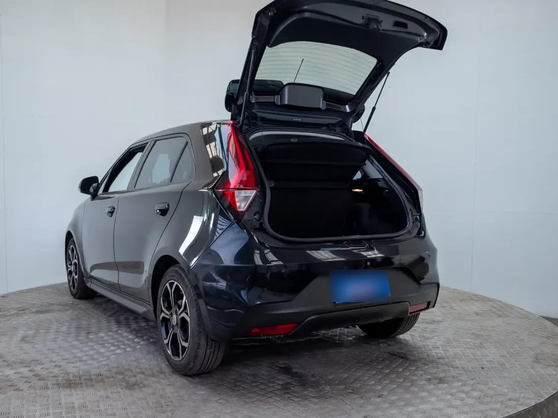 MG 3 Mg 3 1.5 Com At año 2023
