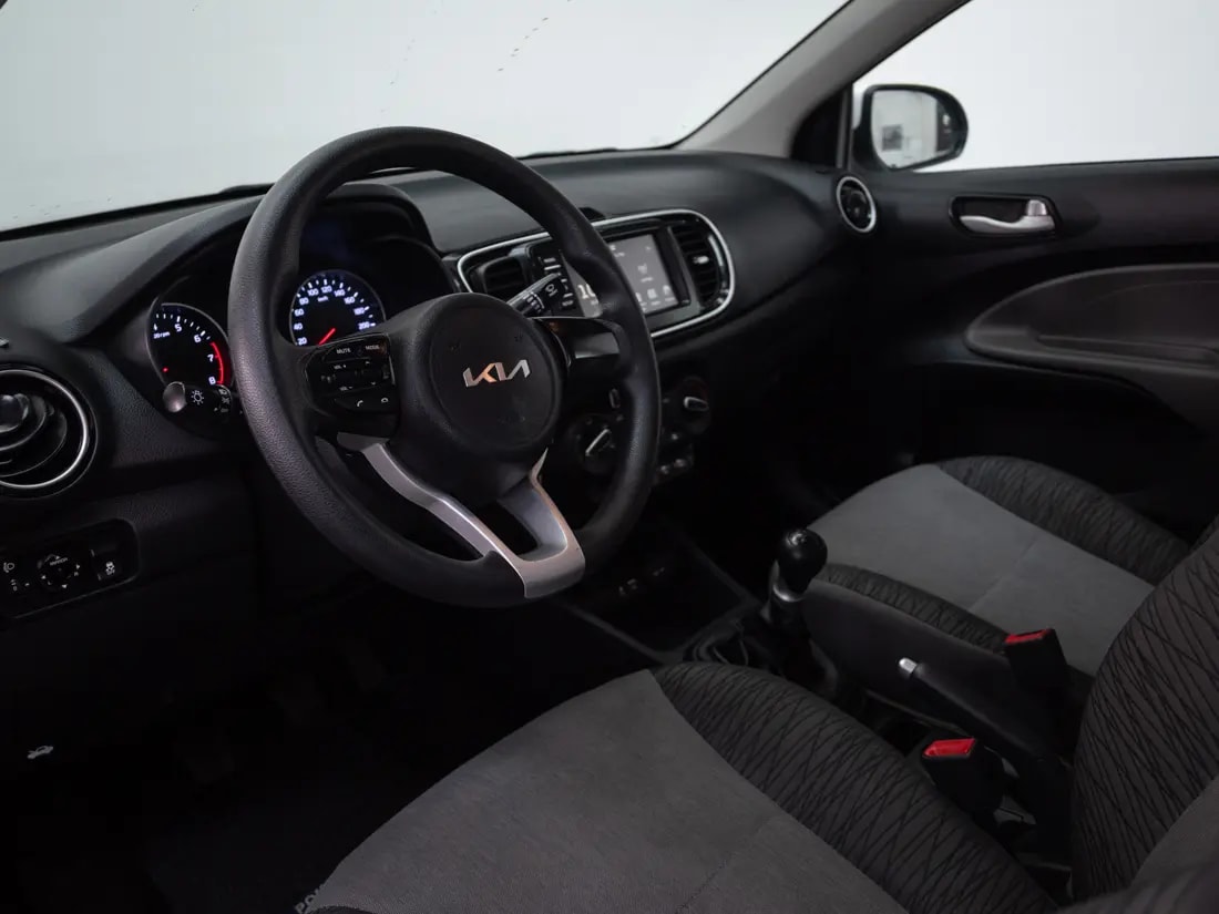 Kia Soluto Soluto 1.4 Lx Ac Mt año 2024