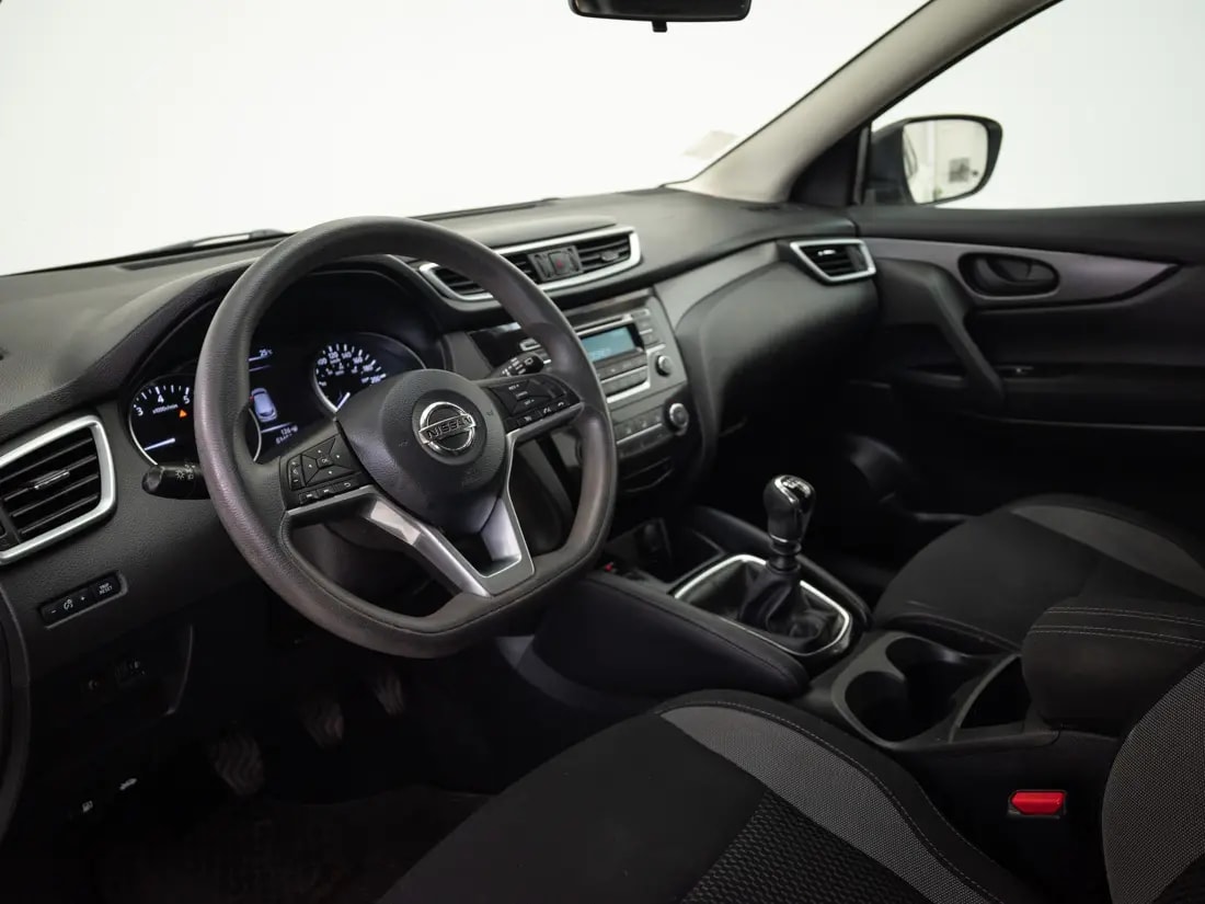 Nissan Qashqai 2.0 Sense Mt año 2019