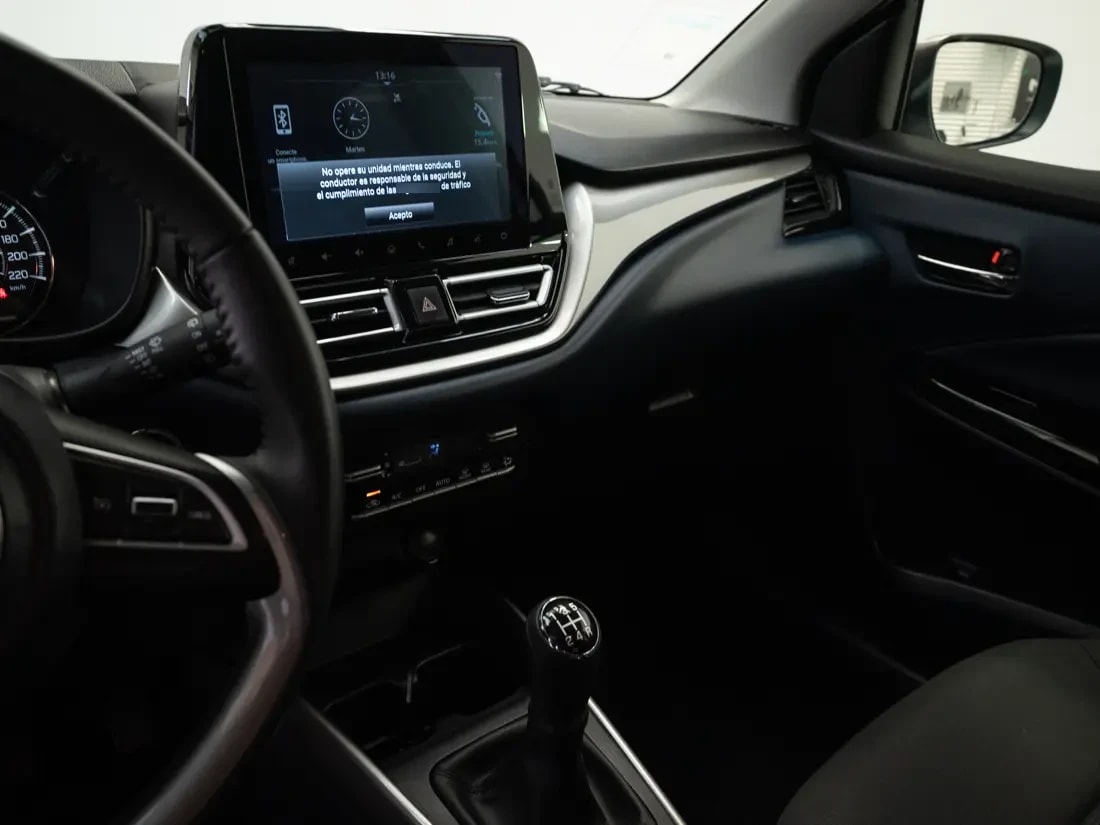 Suzuki Baleno 1.5 Glx Mt año 2025