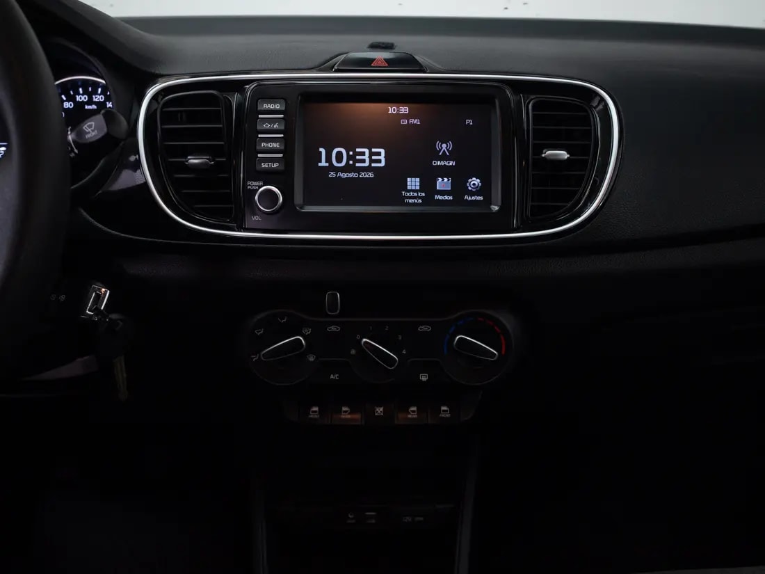 Kia Soluto Soluto 1.4 Lx Ac Mt año 2024